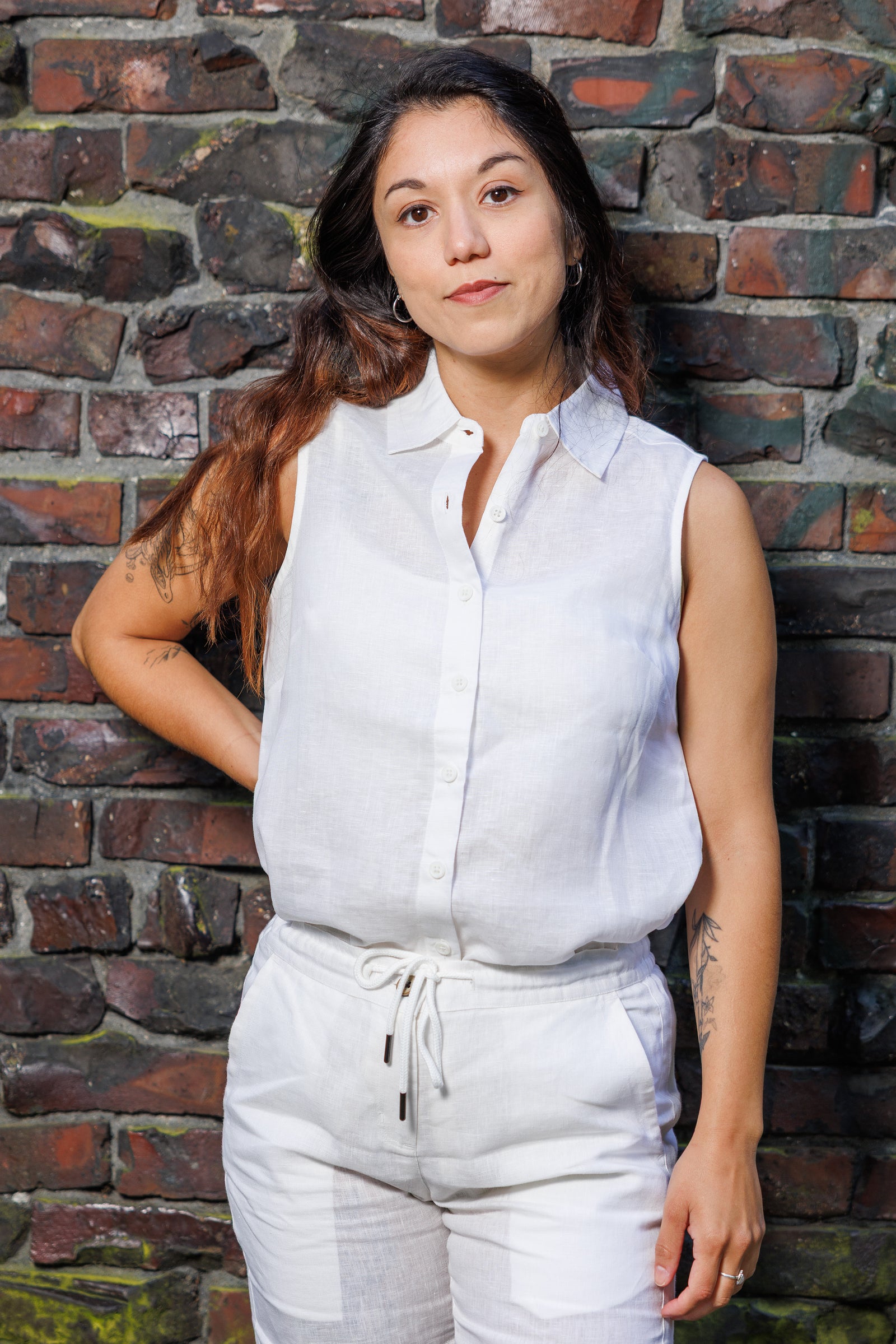 Women's Linen Sleeveless Shirt - Zenkai Sports