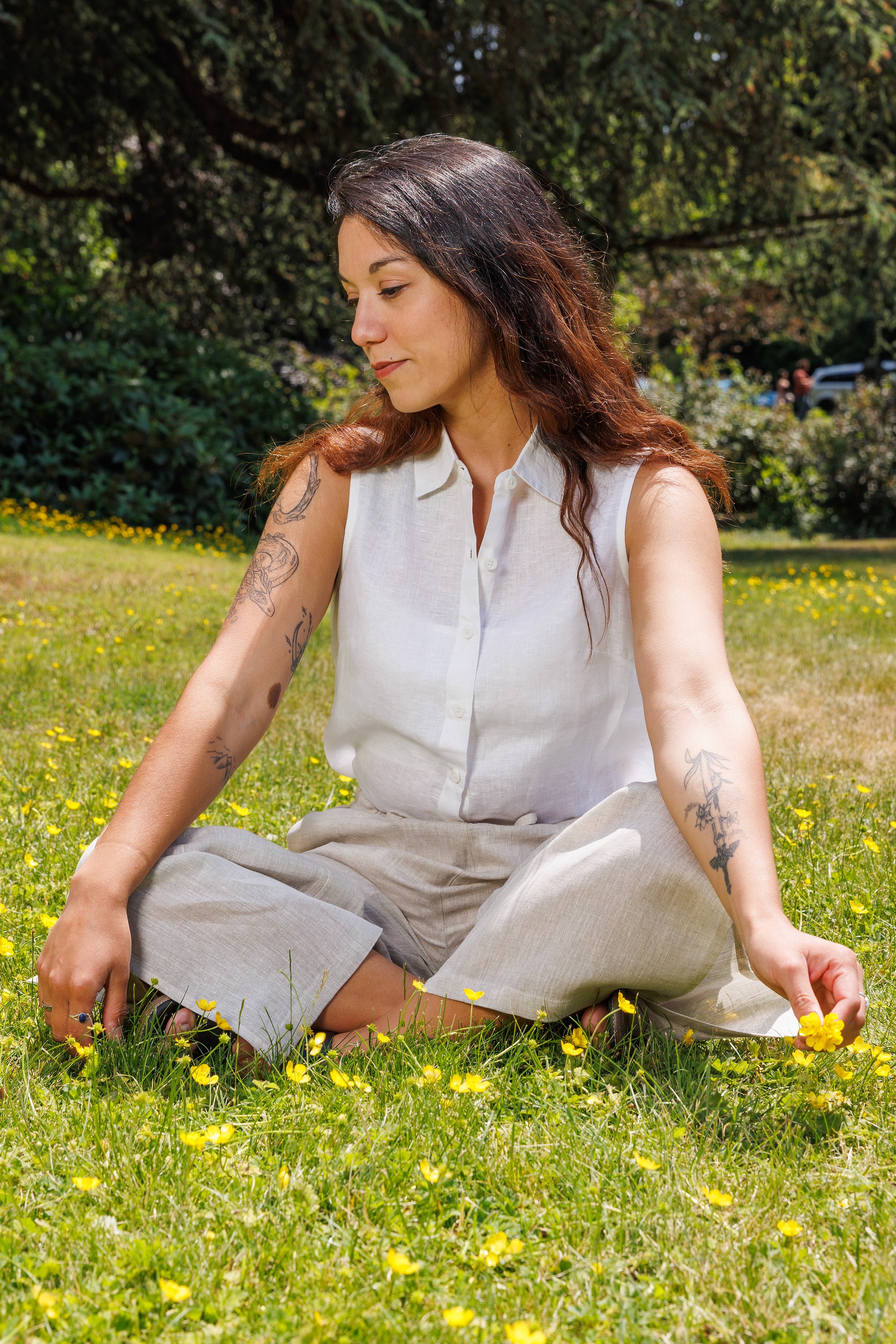 Women's Linen Sleeveless Shirt - Zenkai Sports