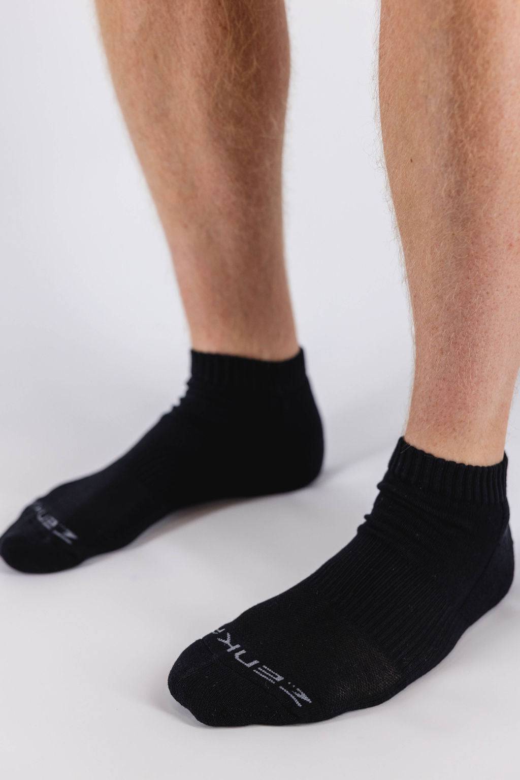 Men's Stride Ankle Socks Black / M